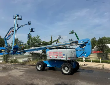 Xe nâng người cần gấp cao 26 mét Genie Z80-60RT